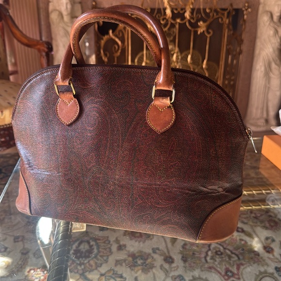 Etro Elegant Brown Leather Handbag - Picture 4 of 16
